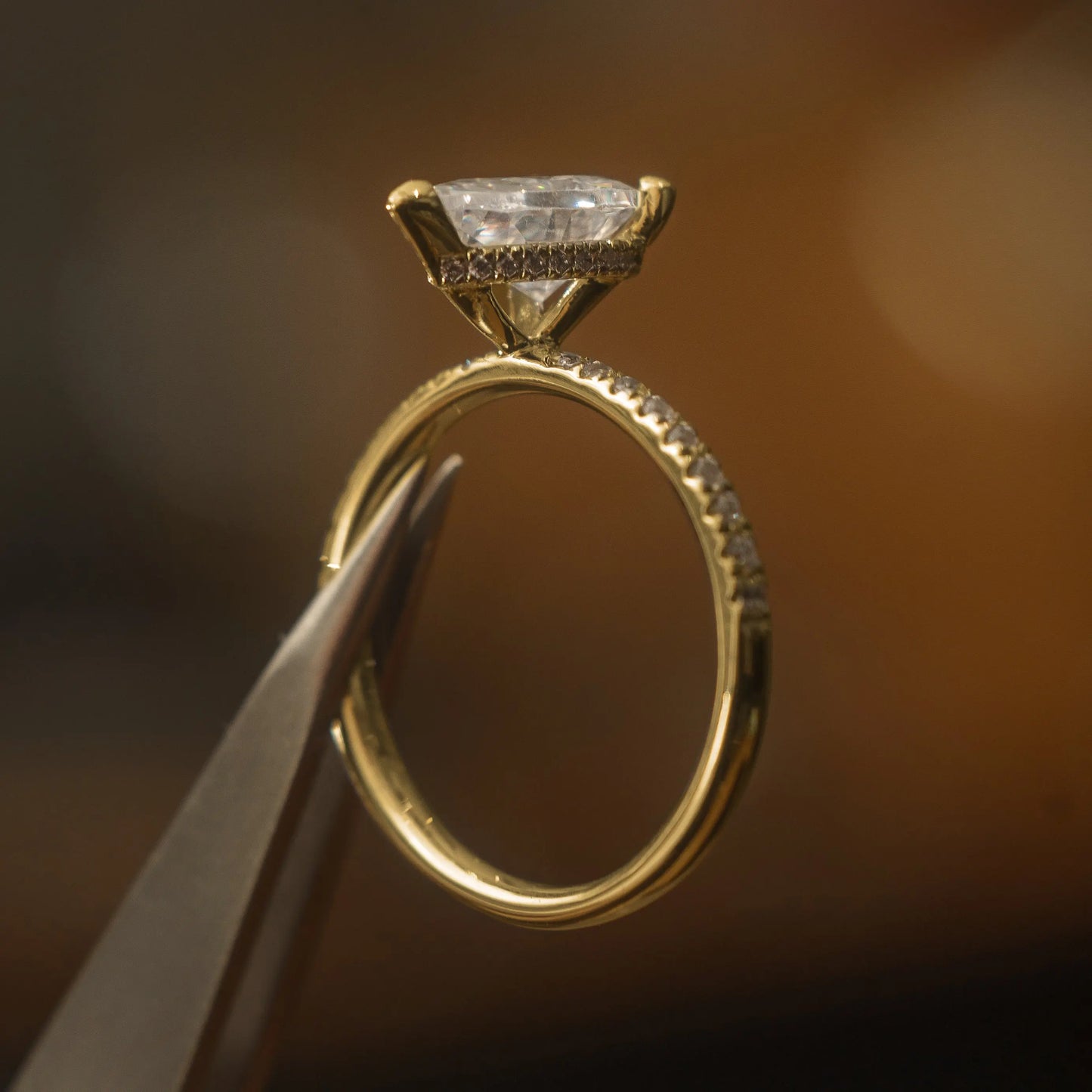 Pear 18K Yellow Gold Lab Grown Diamond Set Shoulders (Hidden Halo) My Store