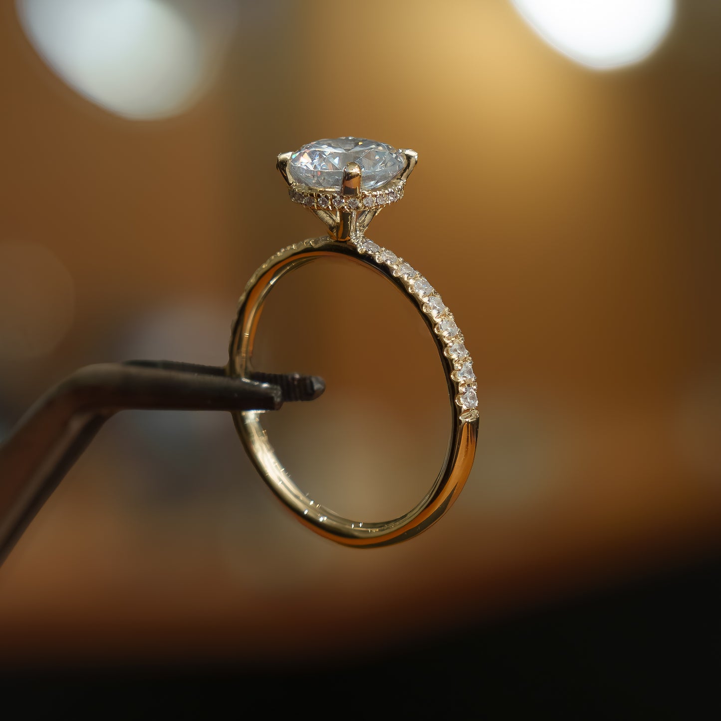 Round 18K Yellow Gold Lab Grown Diamond Set Shoulders (Hidden Halo)