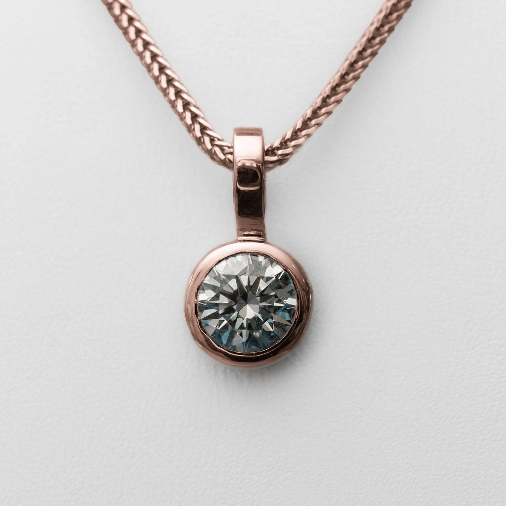 Round Rub-Over 1ct Lab-Grown Diamond Pendant | 18K Rose Gold Lester & Brown