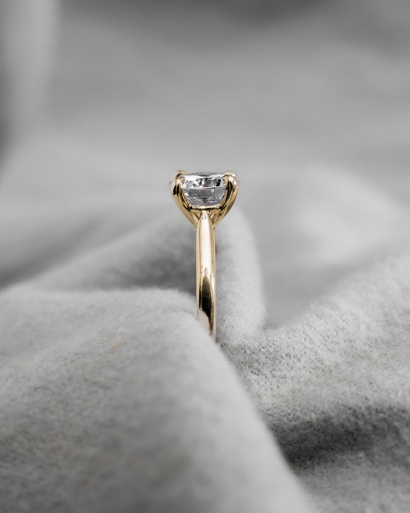 Round Yellow Gold Lab Grown Diamond Solitaire