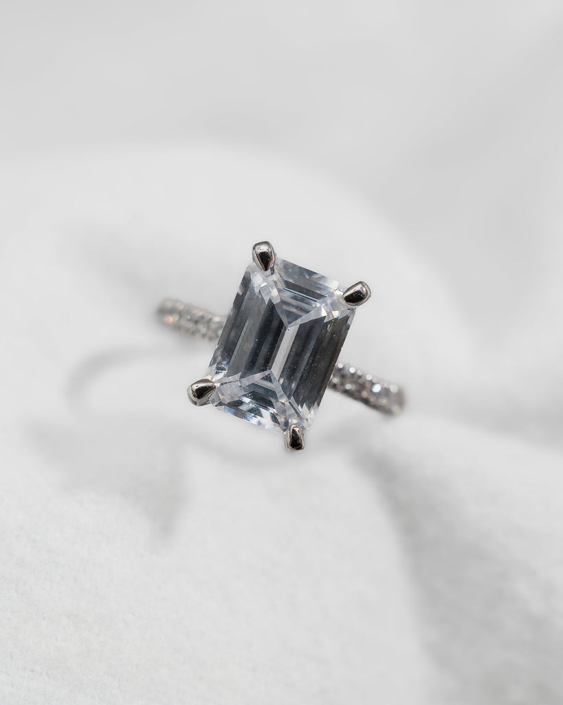 Emerald Platinum Lab Grown Diamond Set Shoulders (Hidden Halo) - Lester & Brown