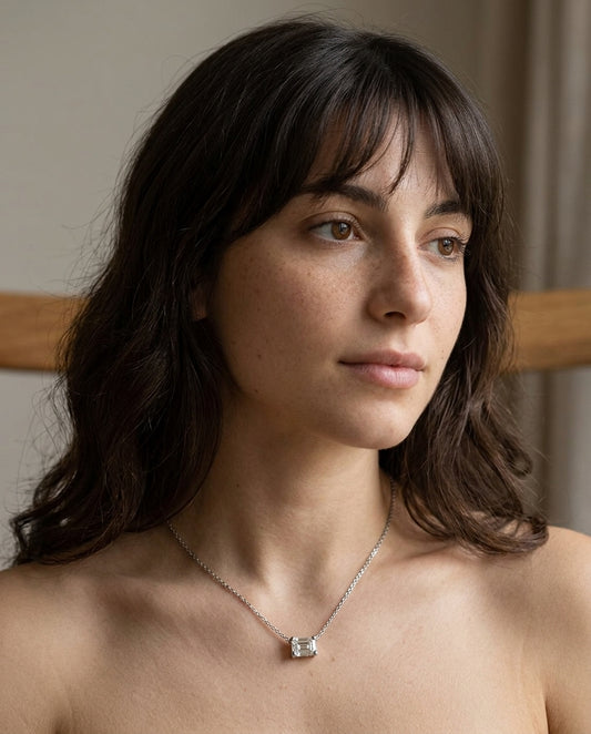 Necklace — On Model - Jewelry Portrait | Generated by Modelize
