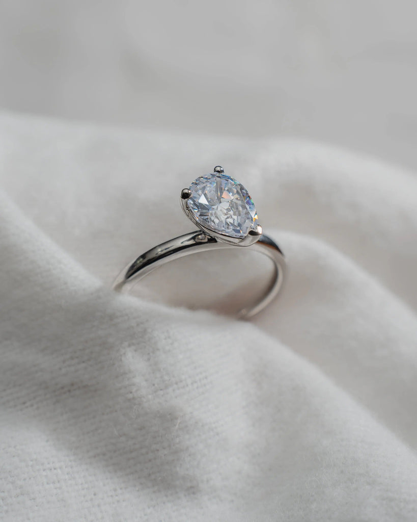 Pear Platinum Lab Grown Diamond Solitaire - Lester & Brown