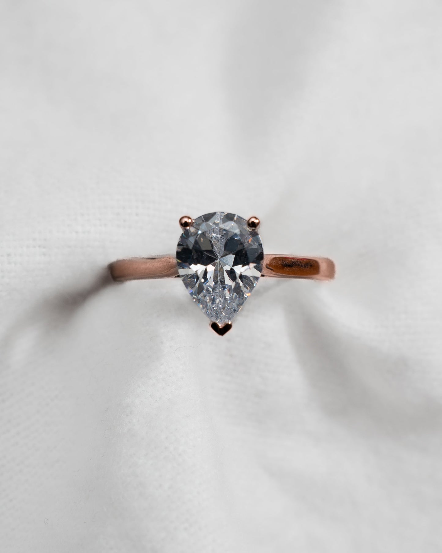 Pear Rose Gold Lab Grown Diamond Solitaire - Lester & Brown