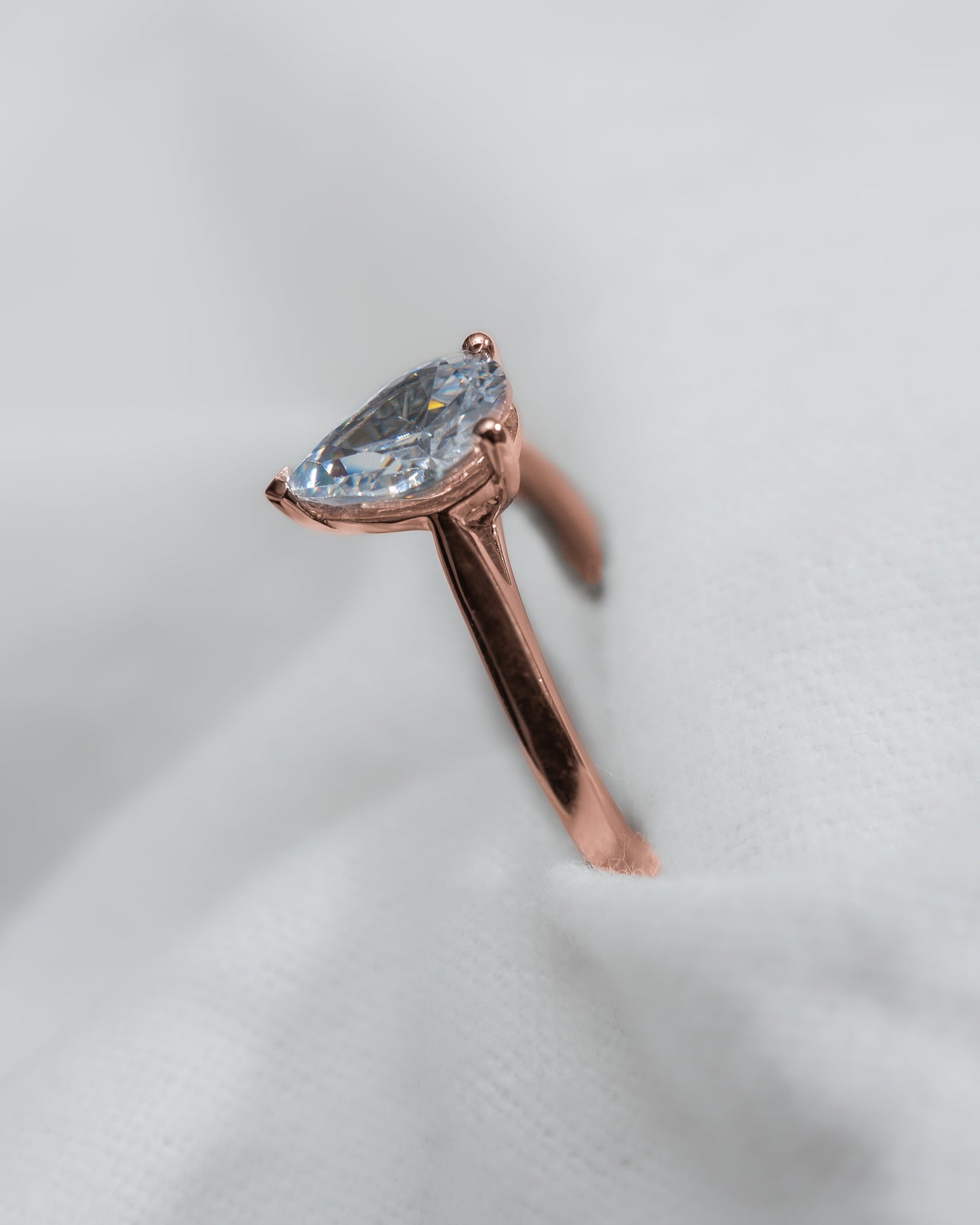 Pear Rose Gold Lab Grown Diamond Solitaire - Lester & Brown