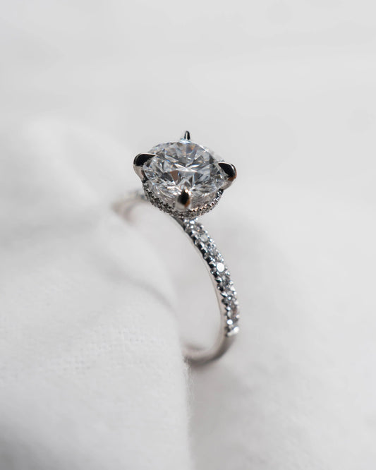 Round 18K White Gold Lab Grown Diamond Set Shoulders (Hidden Halo) - Lester & Brown