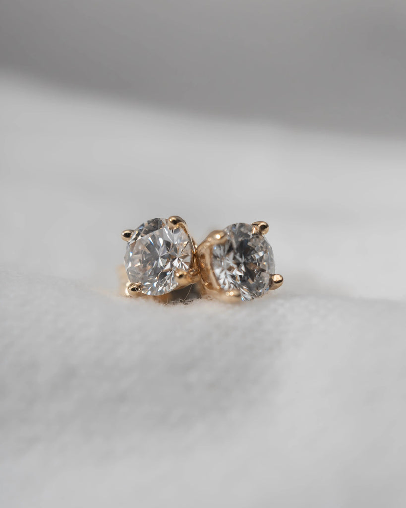 Round Lab Grown Diamond Stud Earrings | 18K Yellow Gold - Lester & Brown