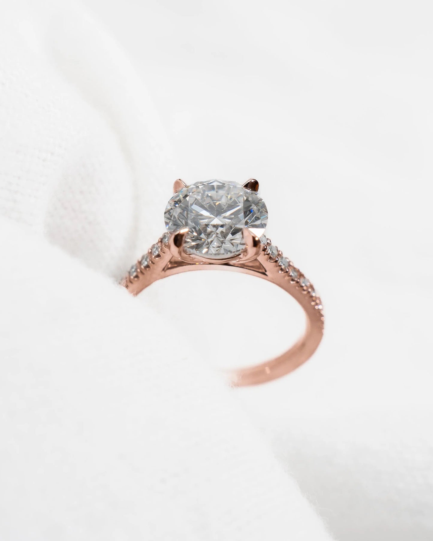 Round Rose Gold Lab Grown Diamond Set Shoulders - Lester & Brown