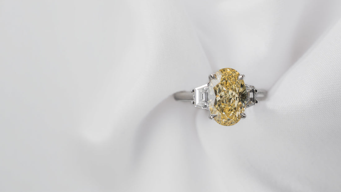 Solitaire, trilogy or hidden halo? How to choose your dream ring style