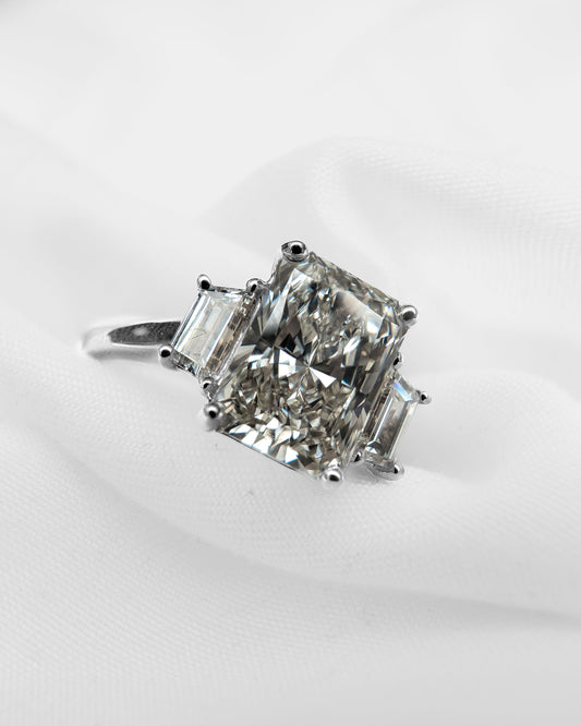 How to care for platinum and gold rings