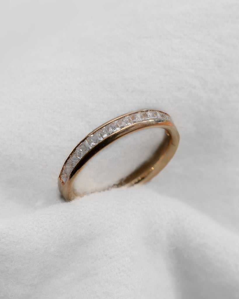 2.30mm Princess Channel Set 50% - Lab - grown Diamond | 18k Yellow Gold - Lester & Brown