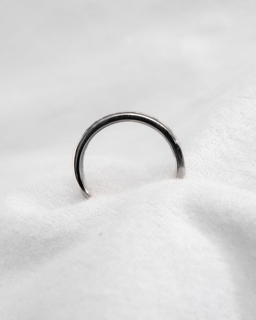 2.50mm Landscape Baguette Channel Set 50% - Lab - grown Diamond | 18K White Gold - Lester & Brown