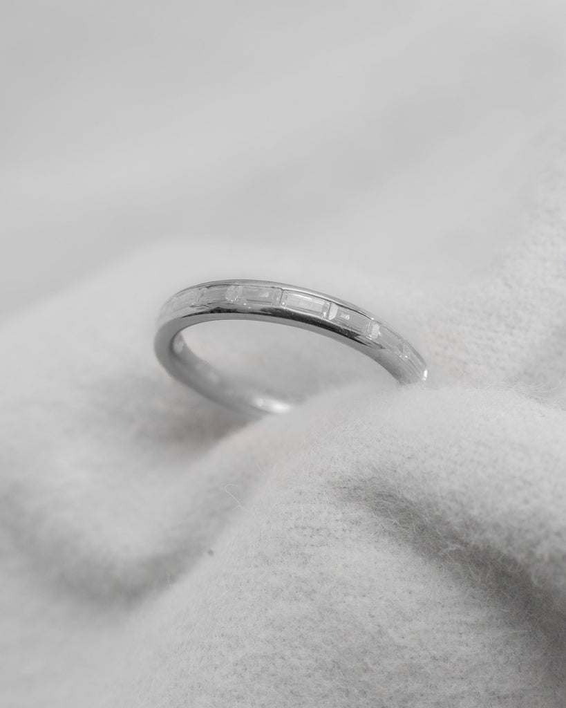 2.50mm Landscape Baguette Channel Set 50% - Lab - grown Diamond | 18K White Gold - Lester & Brown