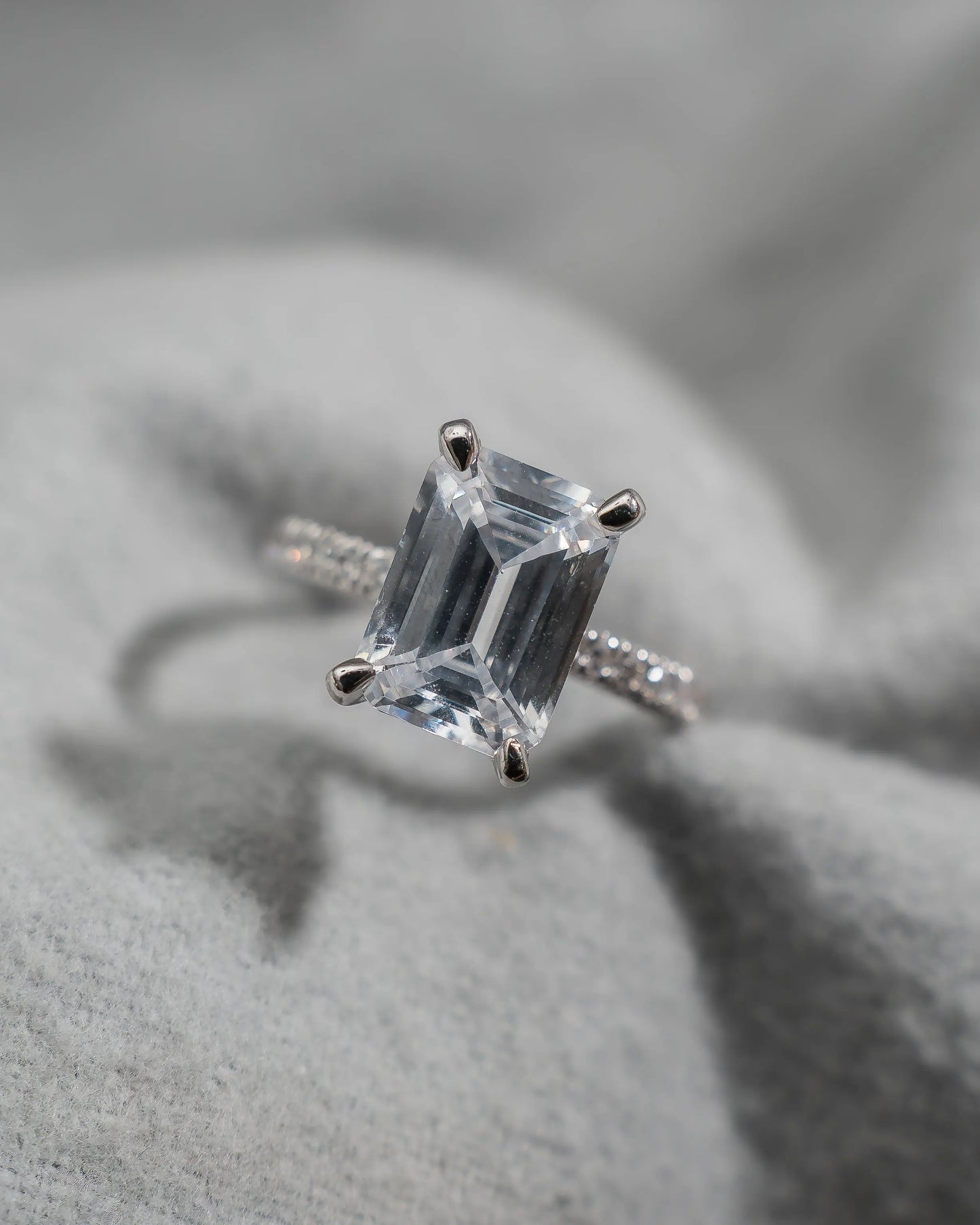 Emerald Platinum Lab Grown Diamond Set Shoulders (Hidden Halo) My Store