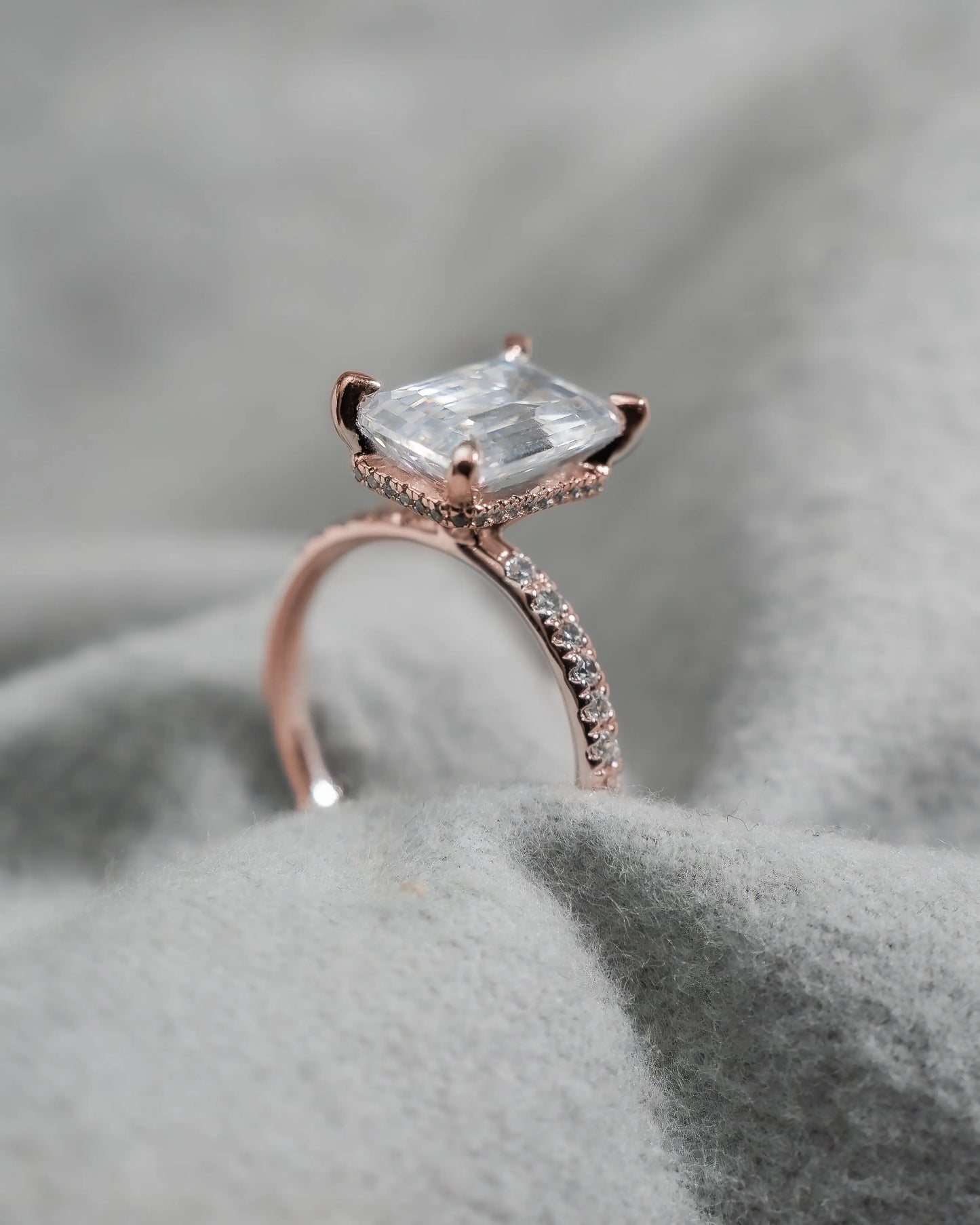 Emerald 18K Rose Gold Lab Grown Diamond Set Shoulders (Hidden Halo) My Store