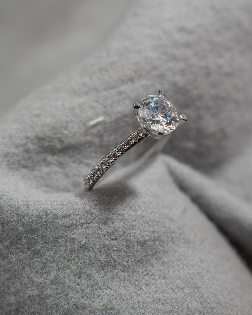 Round White Gold Lab Grown Diamond Set Shoulders