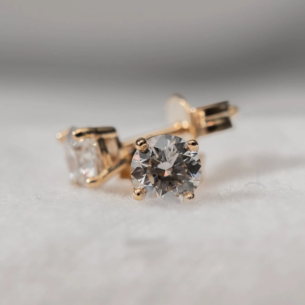 Round Lab Grown Diamond Stud Earrings | Platinum Lester & Brown