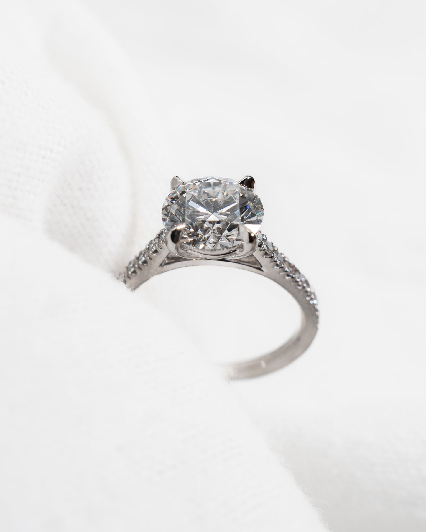 Round White Gold Lab Grown Diamond Set Shoulders