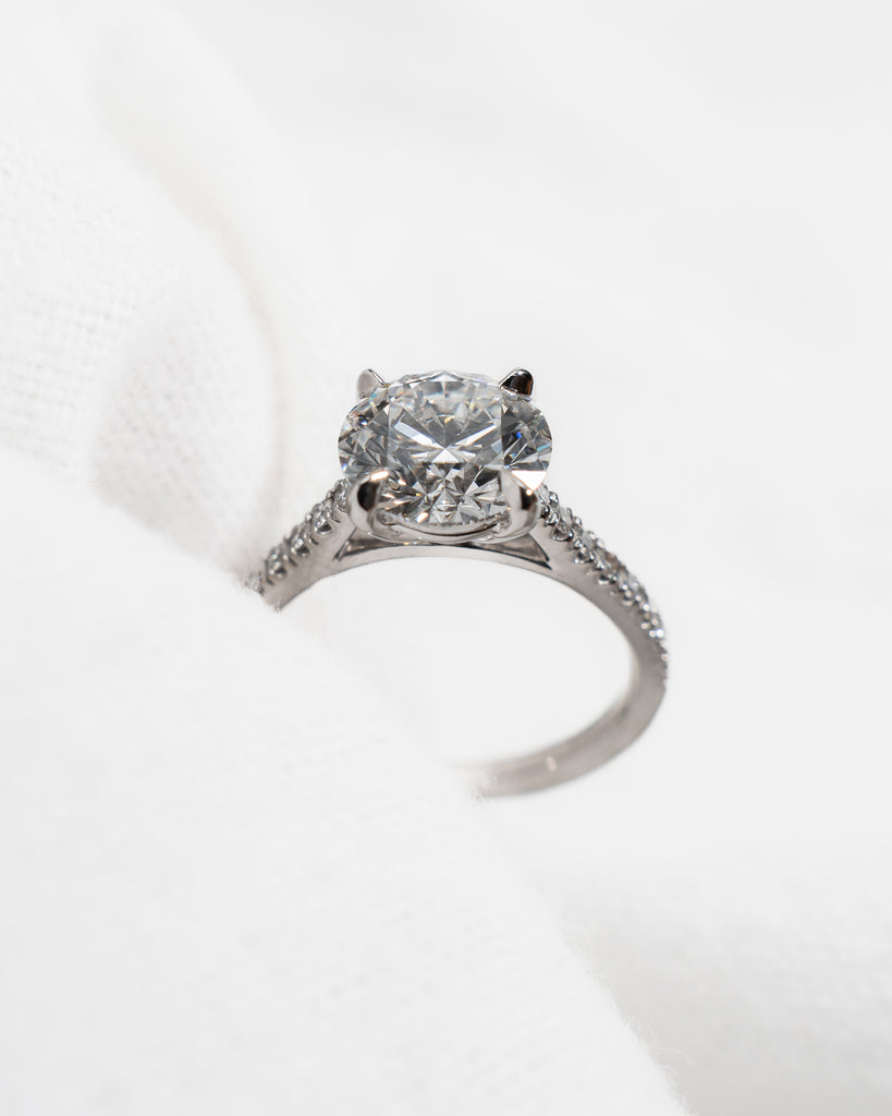 Round White Gold Lab Grown Diamond Set Shoulders
