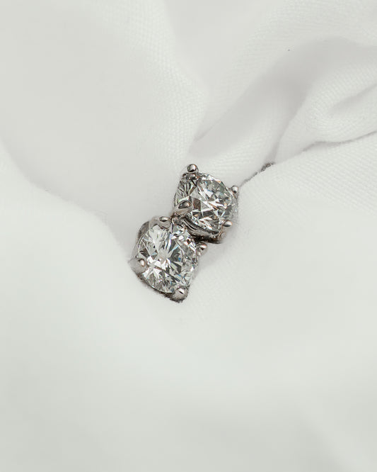 Round Lab Grown Diamond Stud Earrings (Light) | Platinum