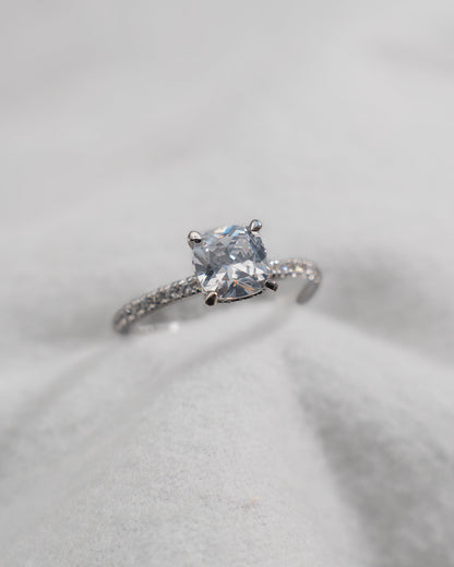 Cushion Platinum Lab Grown Diamond Set Shoulders (Hidden Halo) - Lester & Brown