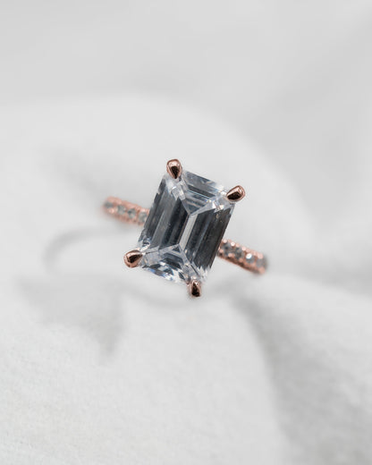 Emerald 18K Rose Gold Lab Grown Diamond Set Shoulders (Hidden Halo) - Lester & Brown