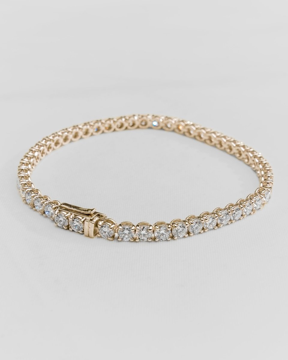 Lab - grown 8.00ct Round Diamond Tennis Bracelet | 18k Yellow Gold - Lester & Brown
