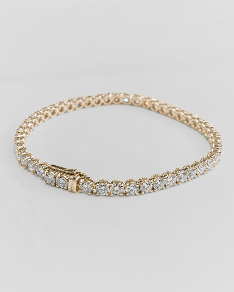Lab - grown 8.00ct Round Diamond Tennis Bracelet | 18k Yellow Gold - Lester & Brown
