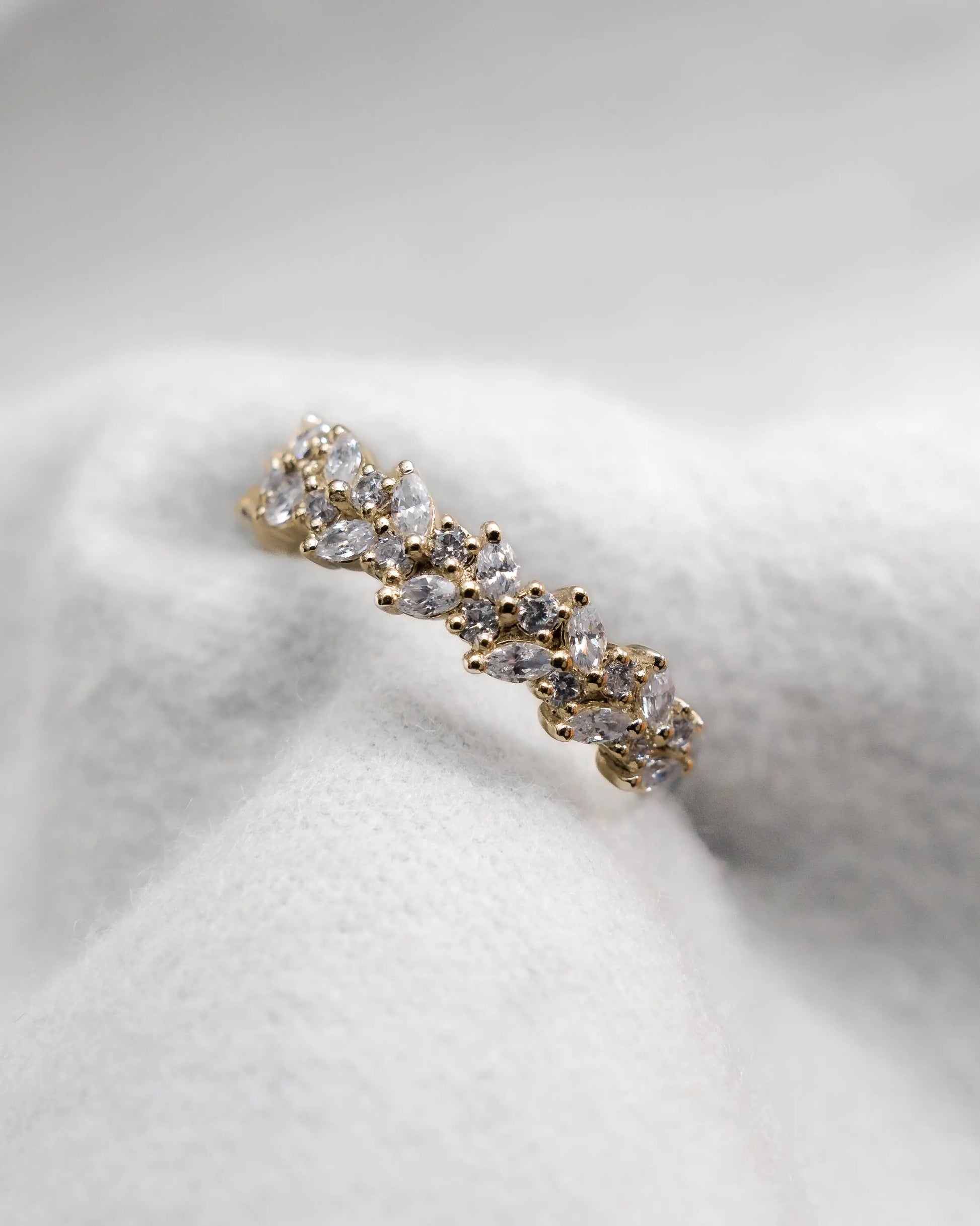 Marquise And Round 18K Yellow Gold Lab Grown Multi Stone Diamond Ring - Lester & Brown