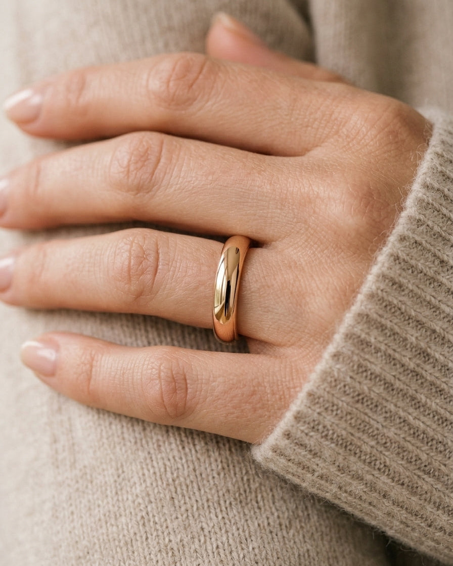 Wedding Ring Band — Luxury Bridal Jewelry Close-up | Generated by Modelize