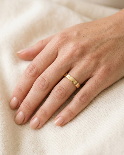 Wedding Ring Band — Luxury Bridal Jewelry Close-up | Generated by Modelize
