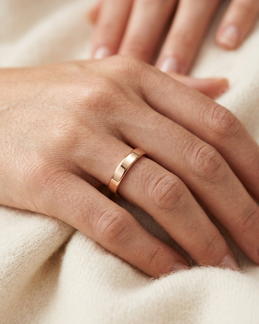Wedding Ring Band — Luxury Bridal Jewelry Close-up | Generated by Modelize