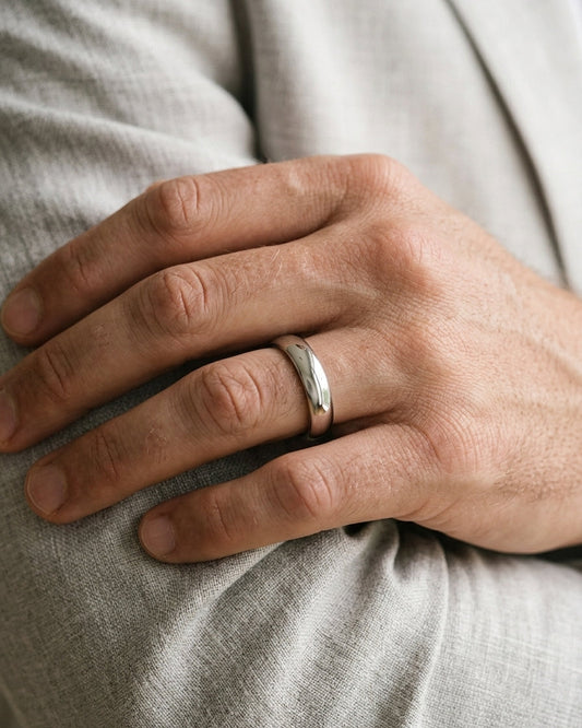 Wedding Ring Band — Luxury Bridal Jewelry Close-up | Generated by Modelize
