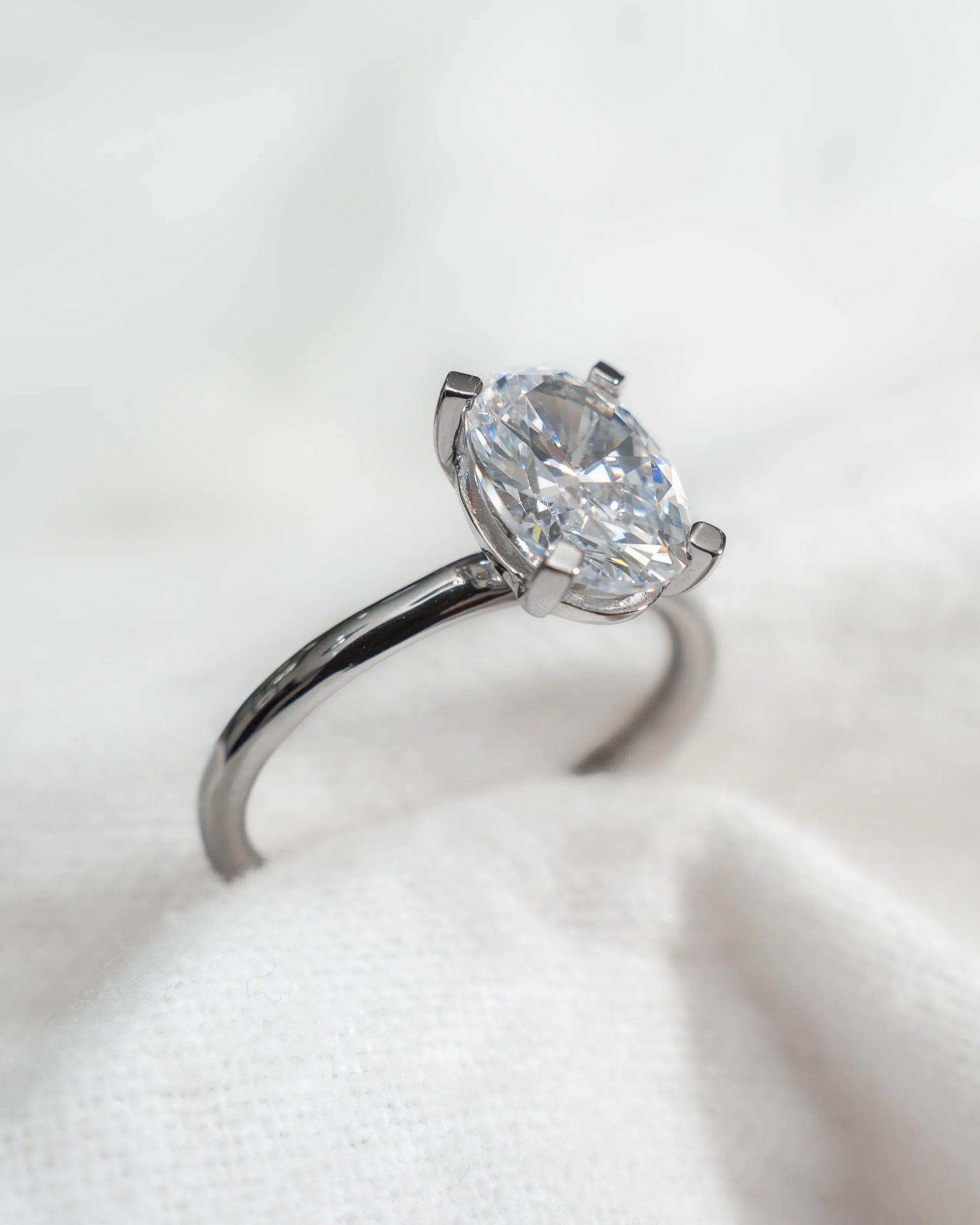 Oval Lab Grown Diamond Low Set | 18K White Gold - Lester & Brown