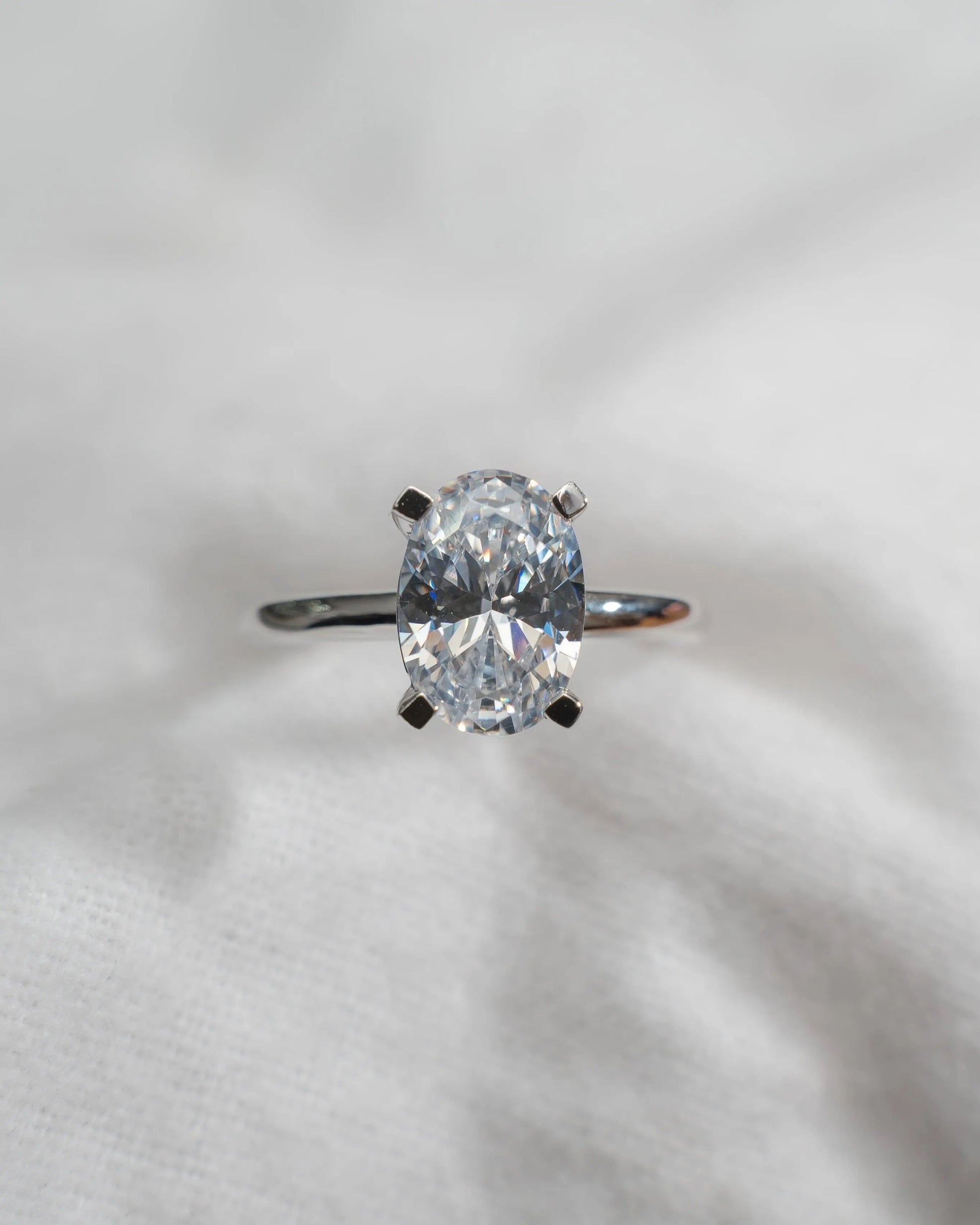 Oval Lab Grown Diamond Low Set | 18K White Gold - Lester & Brown