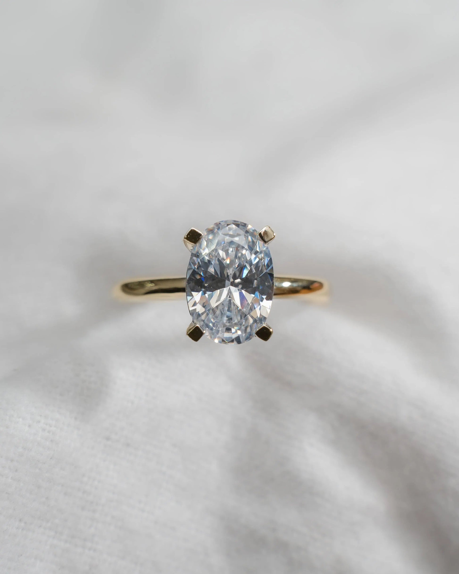 Oval Lab Grown Diamond Low Set | 18K Yellow Gold - Lester & Brown