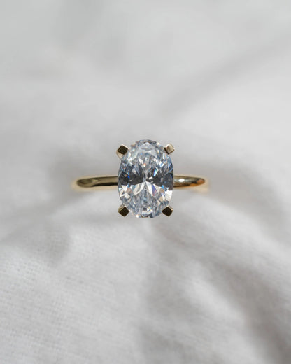Oval Lab Grown Diamond Low Set | 18K Yellow Gold - Lester & Brown