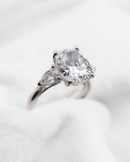 Oval & Pear Platinum Lab Grown Diamond Trilogy - Lester & Brown