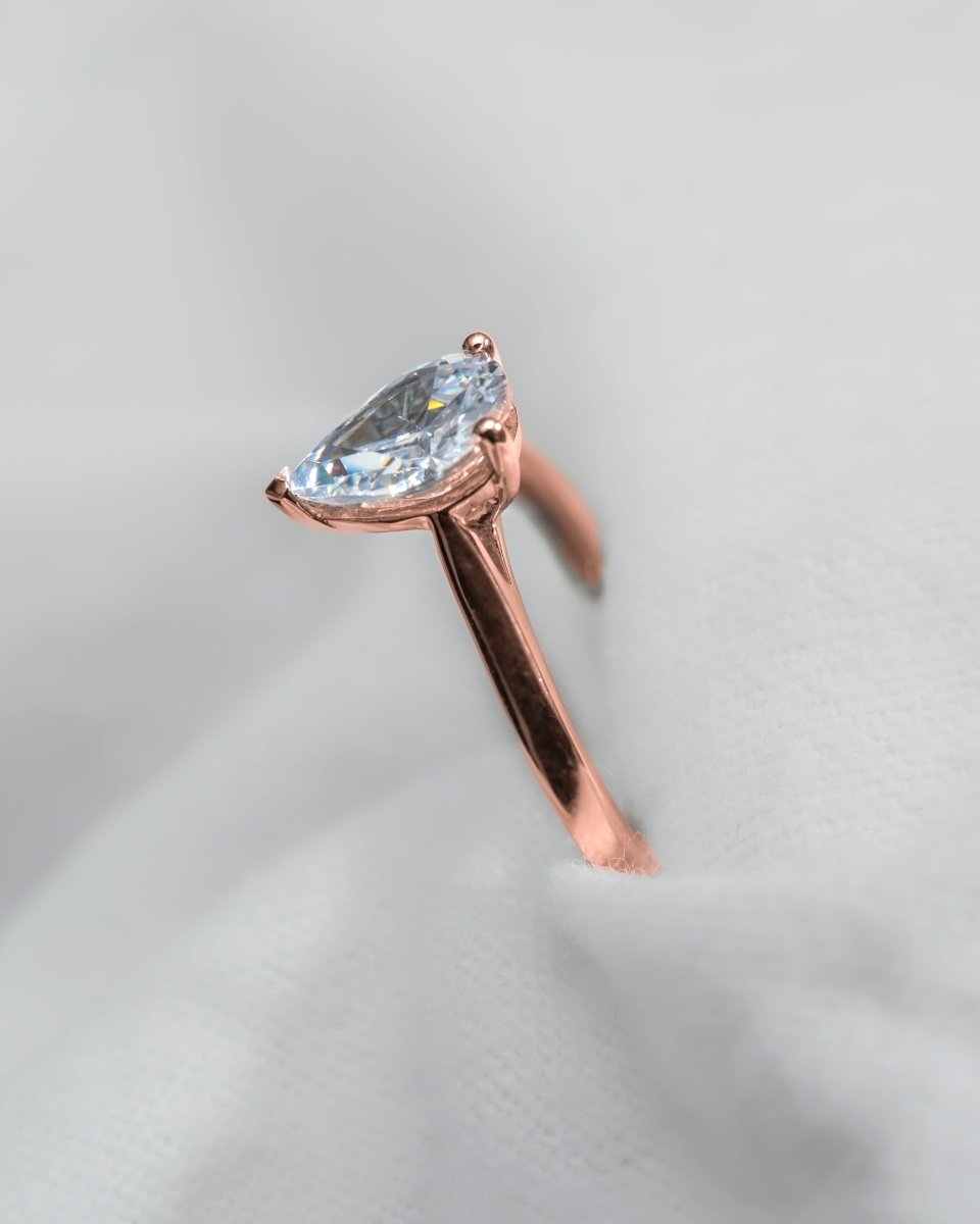 Pear Rose Gold Lab Grown Diamond Solitaire - Lester & Brown