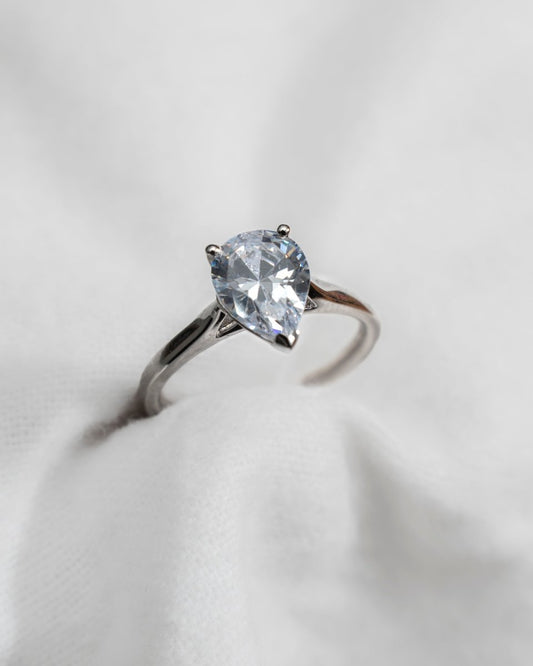 Platinum Pear Lab Grown Diamond Solitaire Ring - Lester & Brown