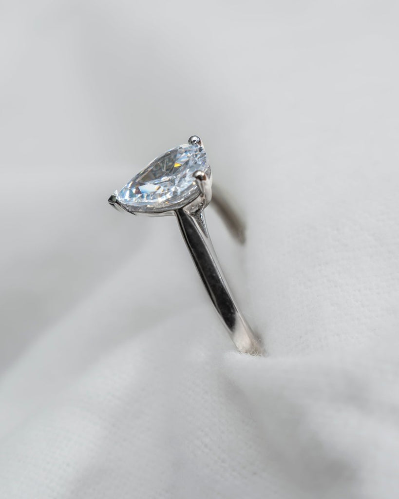 Platinum Pear Lab Grown Diamond Solitaire Ring - Lester & Brown