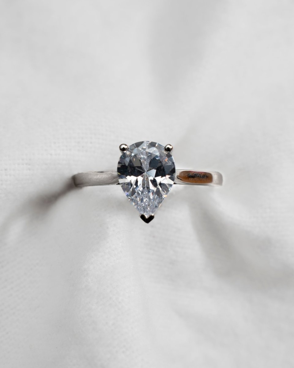 Platinum Pear Lab Grown Diamond Solitaire Ring - Lester & Brown