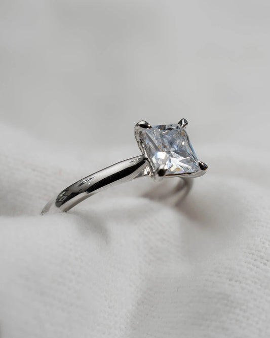 Princess Platinum Lab Grown Diamond Solitaire - Lester & Brown
