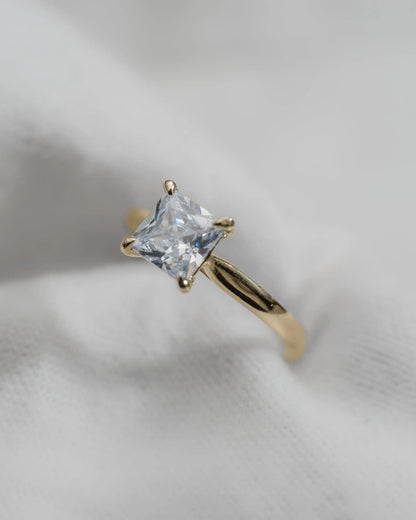 Princess Yellow Gold Lab Grown Diamond Solitaire - Lester & Brown