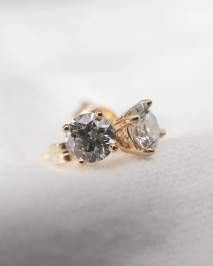 Round Lab Grown Diamond Stud Earrings | 18K Yellow Gold - Lester & Brown