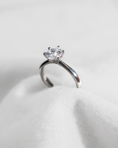 Round Platinum Lab Grown Diamond Solitaire - Lester & Brown