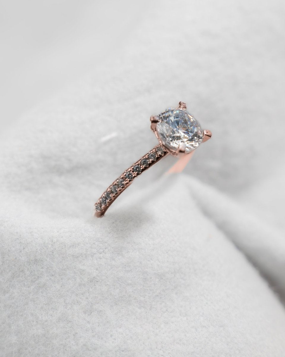 Round Rose Gold Lab Grown Diamond Set Shoulders - Lester & Brown