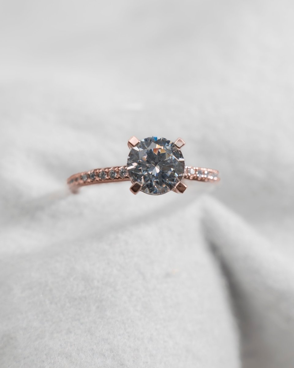 Round Rose Gold Lab Grown Diamond Set Shoulders - Lester & Brown