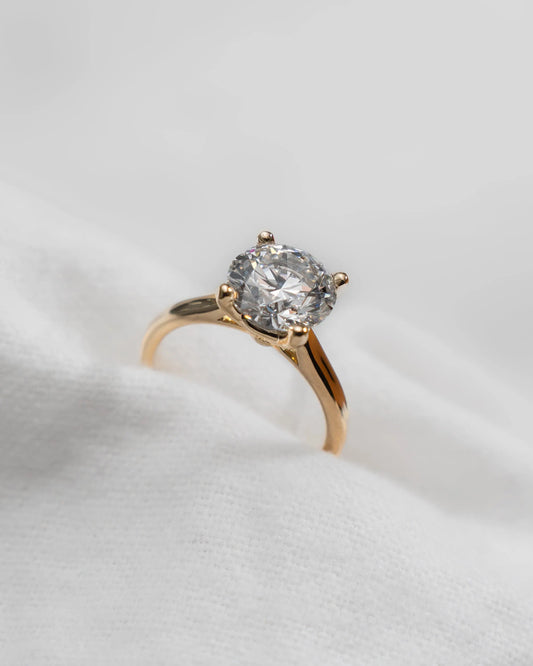 Round Yellow Gold Lab Grown Diamond Solitaire - Lester & Brown
