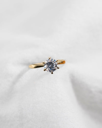Round Yellow Gold Lab Grown Diamond Solitaire - Lester & Brown